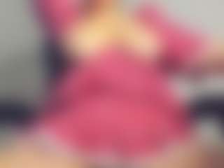 Live cam show with Frosty-fire - Amateur on CamClone