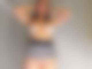 Live cam show with Frosty-fire - Living Room on studioflirtlive.com