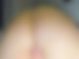 Live cam show with Frosty-fire - Amateur on Camsoda