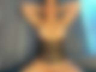 Live cam show with Frosty-fire - Skinny on milfzrlive.com