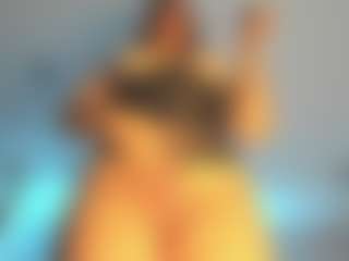 Live cam show with Frosty-fire - Student on Camsoda