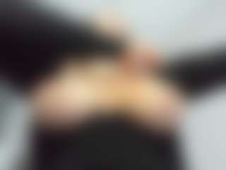 Live cam show with Frosty-fire - Tittyfuck on Camsoda Late Night
