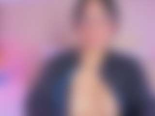 Live cam show with MelissaKarterrs - Pegging on CamwithHer