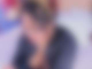 Show de câmera ao vivo com MelissaKarterrs - Red Hair College no Camsoda