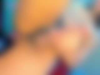 Live cam show with MichellGonzalez - Spanish on Camsoda | colombia