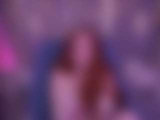 Live cam show with CarolinaDia - Teen (18+) on live18s.com