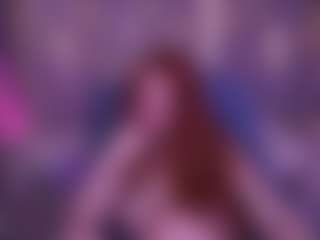 Live cam show with CarolinaDia - Shaved Pussy on crypto-cams
