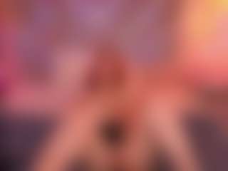 Live cam show with CarolinaDia - Lovense on CamwithHer