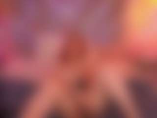 CarolinaDia's Live Sex Cam Show