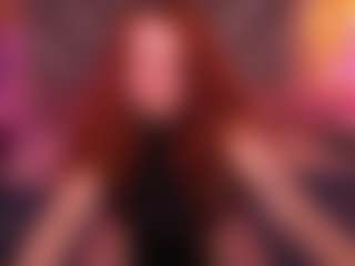 Live cam show with CarolinaDia - Squirt on SinfulBabes