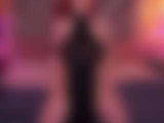 Live cam show with CarolinaDia - Squirt on Streamer API