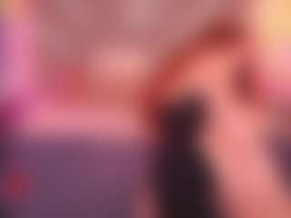 CarolinaDia's Live Sex Cam Show