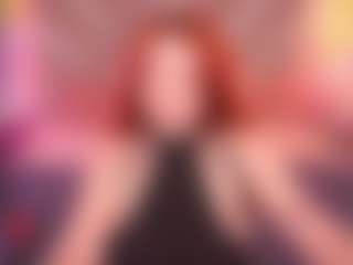 Live cam show with CarolinaDia - Green Eyes on Camsoda Late Night