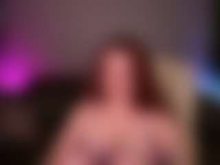 Live cam show with CarolinaDia - Asshole Red Hair on livesuperchat.net