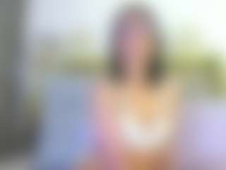 alejandra-cherry MILF webcam performer live streaming
