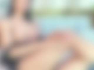 Live cam show with alejandra-cherry - Dominant on Camsoda