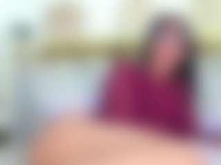 alejandra-cherry MILF webcam performer live streaming