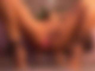 Izzy Wild's Live Sex Cam Show