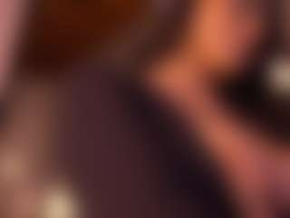 Izzy Wild's Live Sex Cam Show