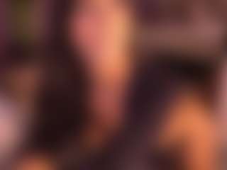 Izzy Wild's Live Sex Cam Show