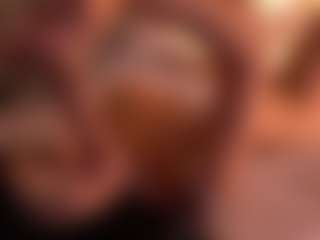 Izzy Wild's Live Sex Cam Show