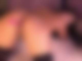 Live cam show with Izzy Wild - Lush on justonemore.cc