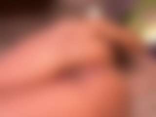 Izzy Wild's Live Sex Cam Show
