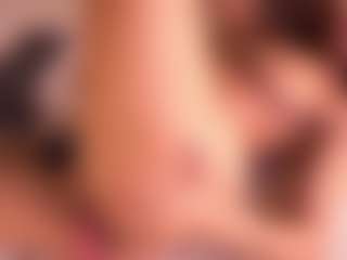 Izzy Wild's Live Sex Cam Show