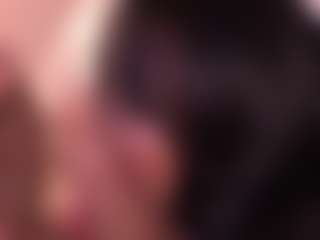 Izzy Wild's Live Sex Cam Show