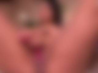 Live cam show with Izzy Wild - Big Ass Big Tits on CamwithHer