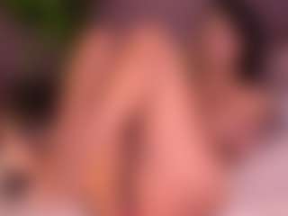Izzy Wild's Live Sex Cam Show