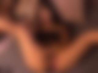 Izzy Wild's Live Sex Cam Show
