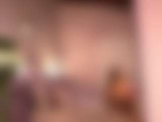 Izzy Wild's Live Sex Cam Show