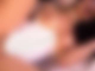 Izzy Wild's Live Sex Cam Show