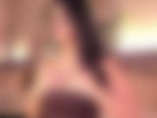Izzy Wild's Live Sex Cam Show