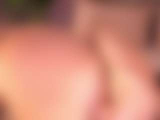 Izzy Wild's Live Sex Cam Show