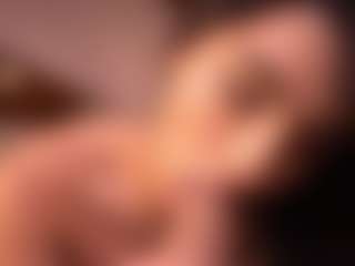 Izzy Wild's Live Sex Cam Show