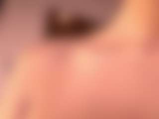 Izzy Wild's Live Sex Cam Show