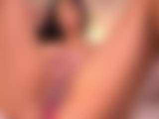 Izzy Wild's Live Sex Cam Show