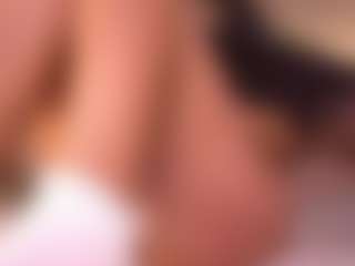 Izzy Wild's Live Sex Cam Show