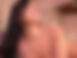 Izzy Wild's Live Sex Cam Show