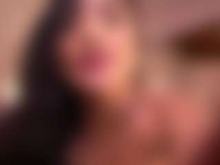 Izzy Wild's Live Sex Cam Show
