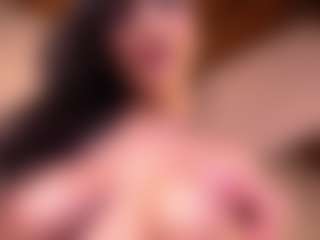 Izzy Wild's Live Sex Cam Show