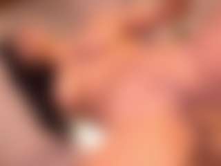 Izzy Wild's Live Sex Cam Show