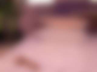 Izzy Wild's Live Sex Cam Show