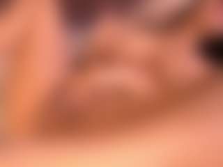 Izzy Wild's Live Sex Cam Show