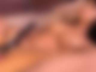 Izzy Wild's Live Sex Cam Show