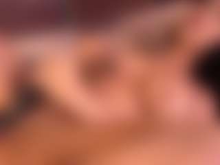 Izzy Wild's Live Sex Cam Show