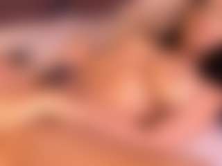 Izzy Wild's Live Sex Cam Show