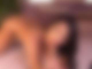 Izzy Wild's Live Sex Cam Show